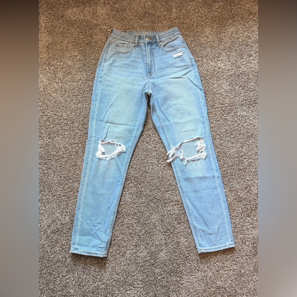 NWOT - American Eagle Outfitters Light Blue Distressed Jeans